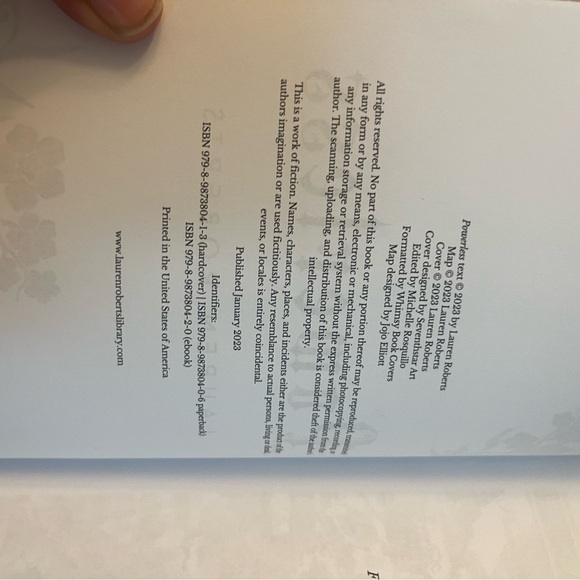 Powerless by Lauren Roberts indie booktok romance fantasy romantasy - Picture 5 of 6